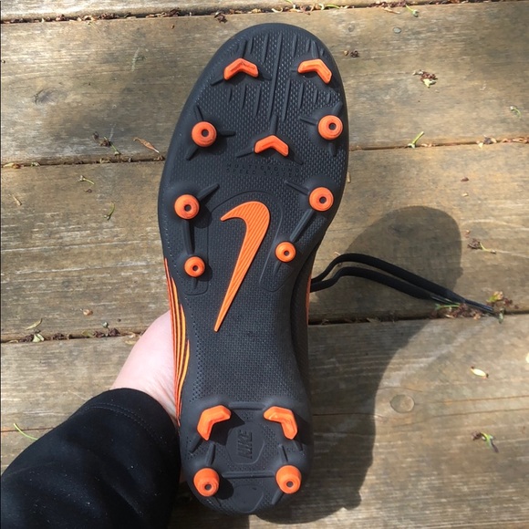 Nike Mercurial Kids Cleats - Picture 4 of 4